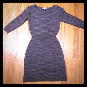 Grey sweater-dress